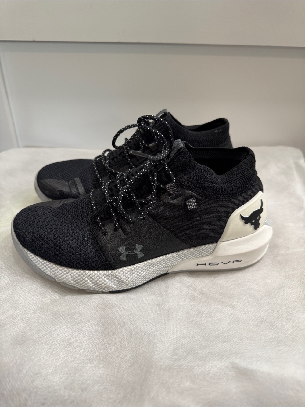 Women’s Under Armour Project Rock train shoes size 7